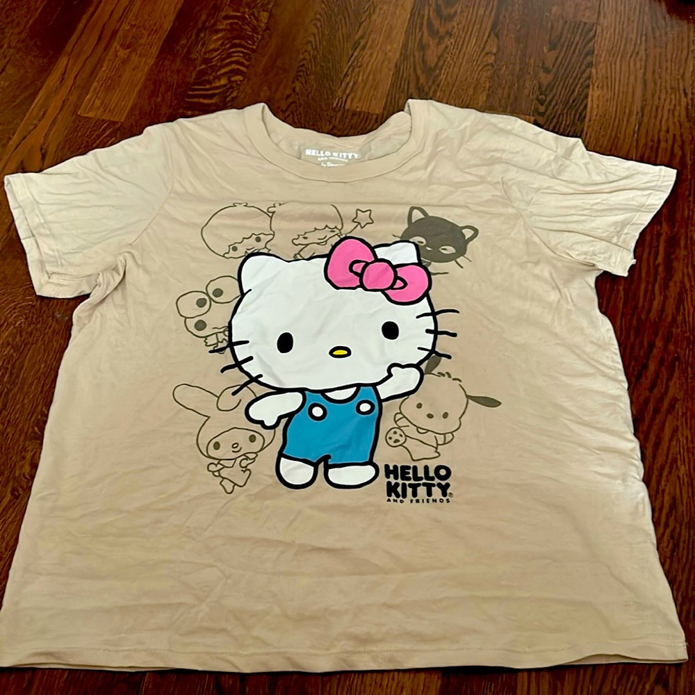 Hello Kitty Tee